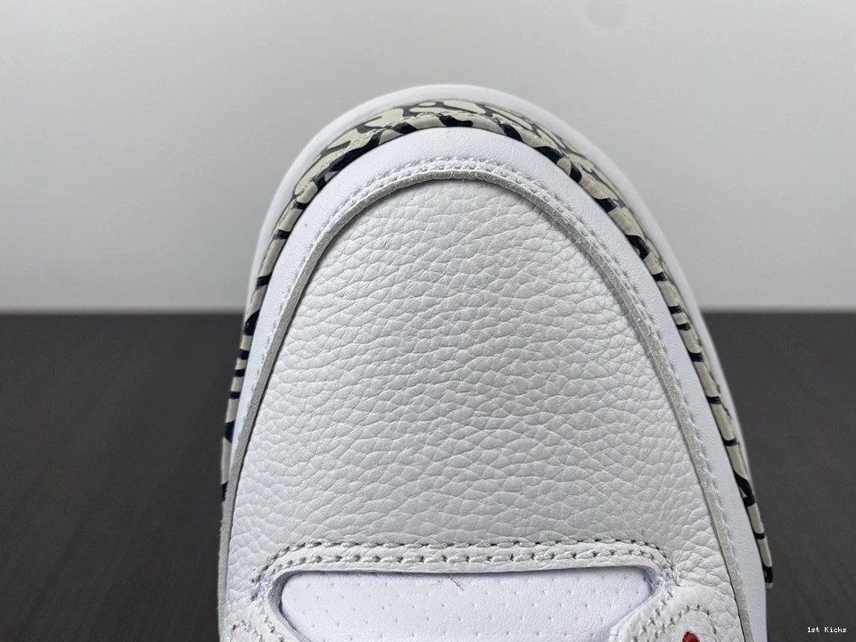 Jordan True Blue  (2016)  3 Retro 854262-106 0413